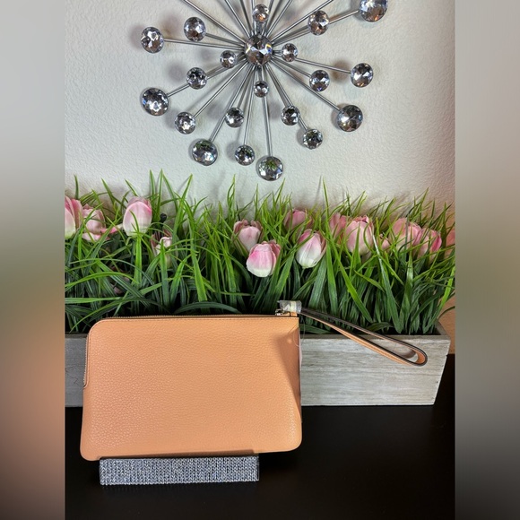 Kate Spade Pebbled Leather Large Wristlet Orange NWT